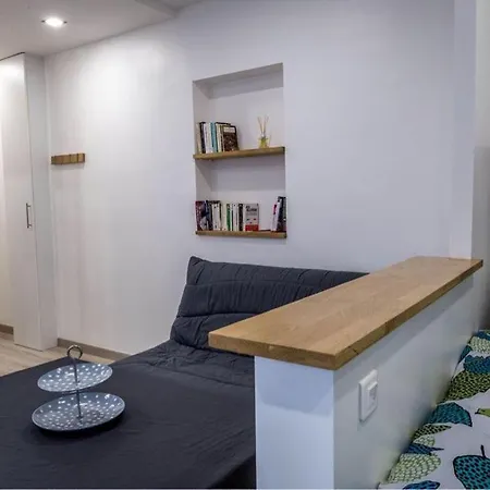 Kremlin Elegance Lägenhet *